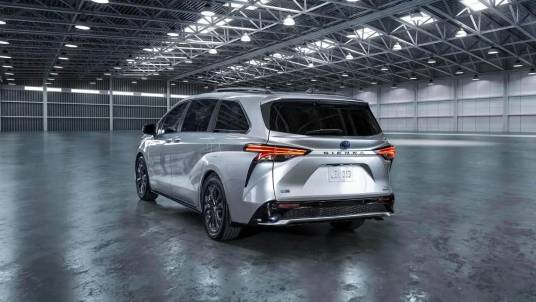 2025 Toyota Sienna