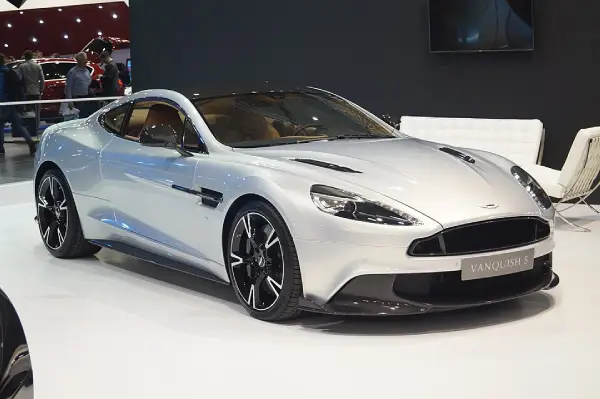 10. 2026 Aston Martin Vanquish