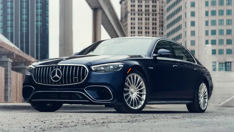 2. Mercedes-AMG S 63 E Performance