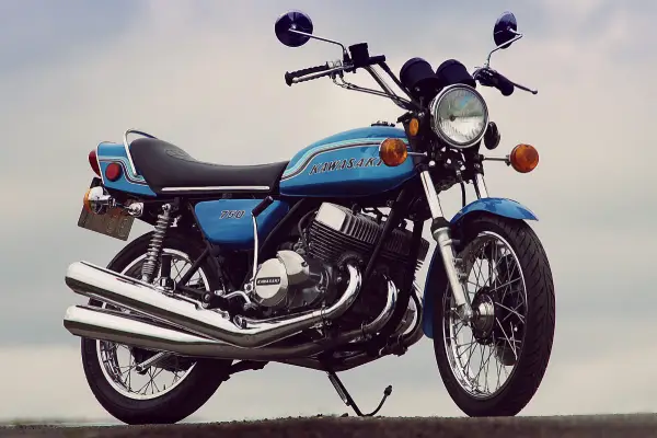 4. Kawasaki H2 Mach IV