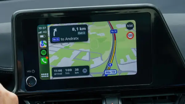 Apple CarPlay Tricks