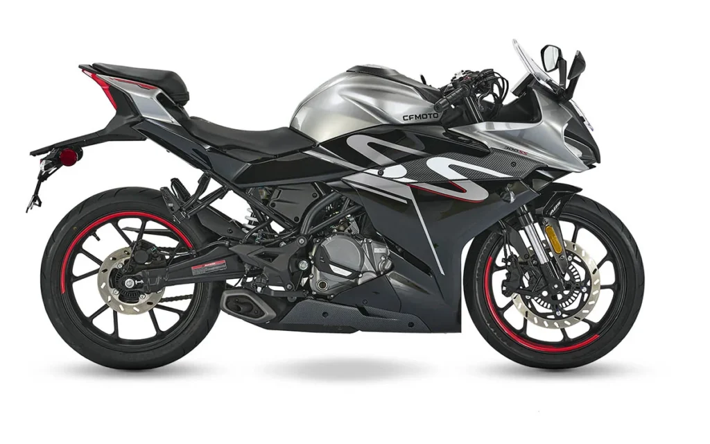 CFMoto 300SS