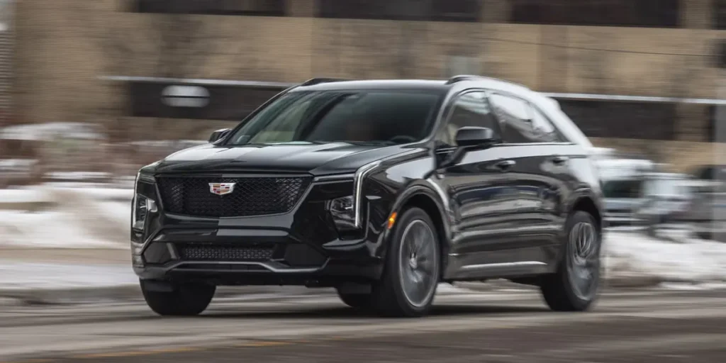 Cadillac XT4 2026