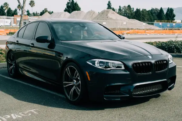 10. 2015 BMW M5 Competition