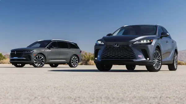2025 Lincoln Nautilus vs Lexus RX-2