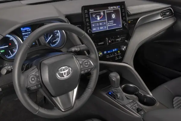 2026 Hyundai Sonata vs 2026 Toyota Camry-3