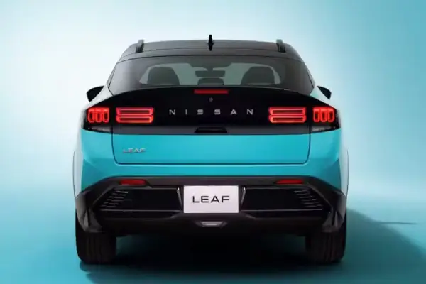 2026 Nissan LEAF-2