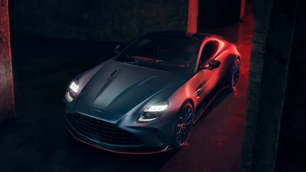 Aston Martin Vantage S