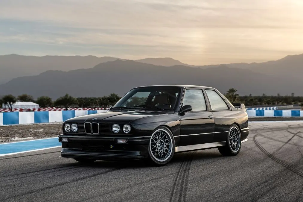 BMW M3 E30