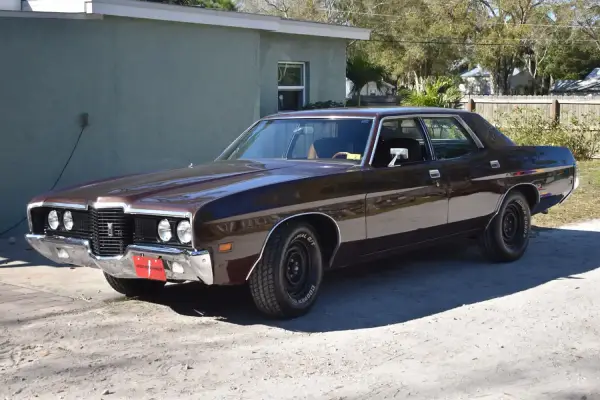 Ford LTD Brougham