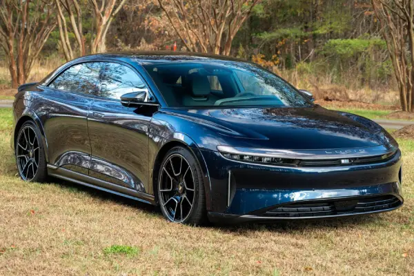 Lucid Air Sapphire1