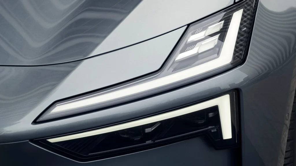 Thor’s Hammer With Twist