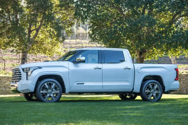 Toyota Tundra Capstone