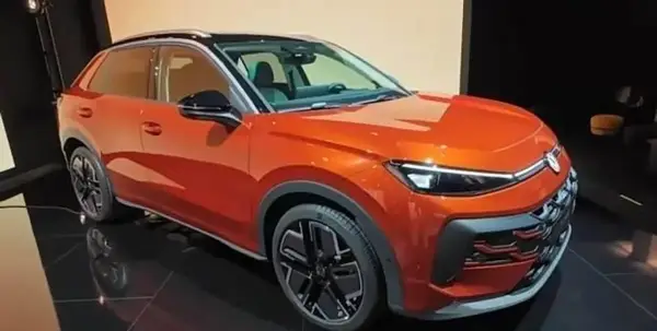 VW T-Roc Hybrid 2