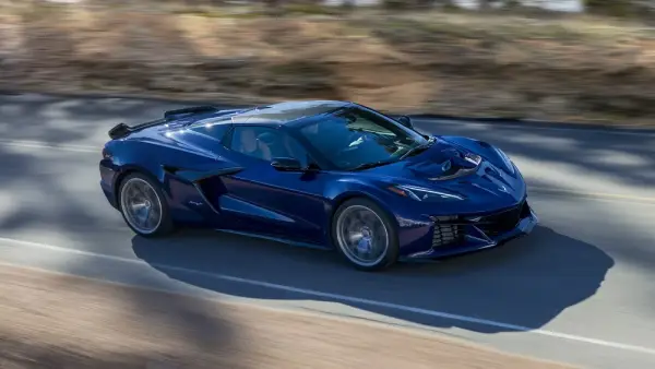 Chevy Corvette ZR 1 5.5L Twin Turbo V8