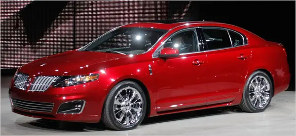 Lincoln MKS EcoBoost