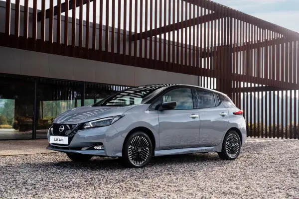2022 Nissan Leaf