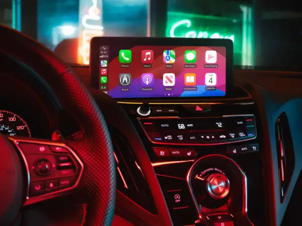 2025 Acura RDX vs Honda CR-V interior