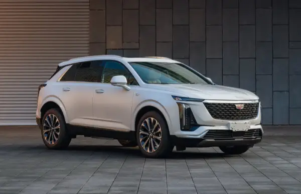 2025 Cadillac XT5