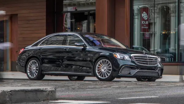 Mercedes-AMG S65 V12