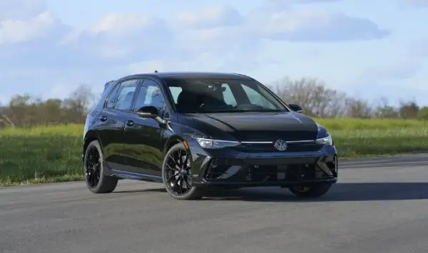 2025 Volkswagen Golf R