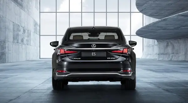 Lexus ES 250
