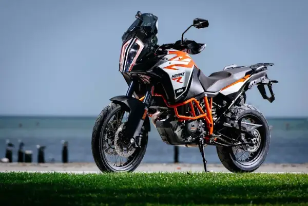 Motorcycles Highway Comfort Twist