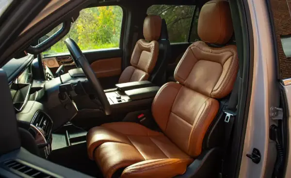 Lincoln Navigator Interior Comfort
