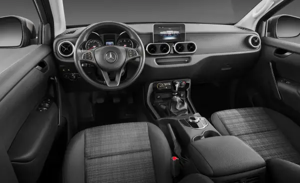 Mercedes-Benz X-Class 2026 interior