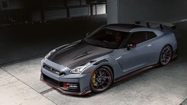 Nissan GT-R (R35)