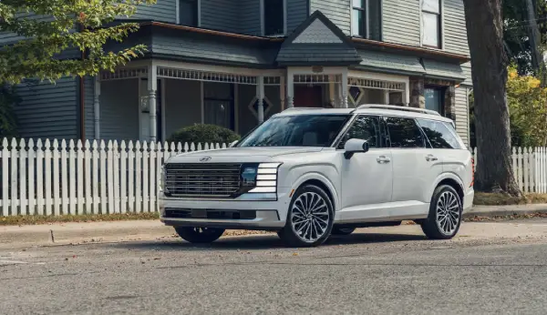 These Are the Best Midsize SUVs for 2026 (Our Favorite Picks You’ll Actually Love)