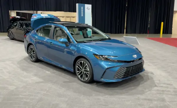 Toyota Camry Hybrid