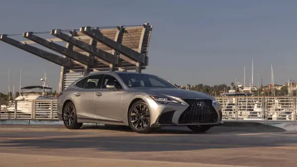 Lexus LS Luxury Sedan