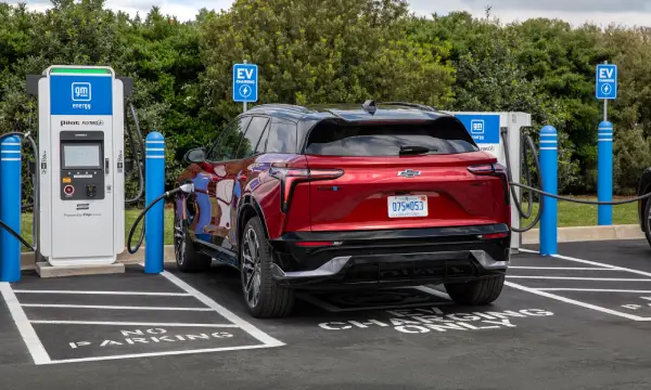 Chevrolet Blazer EV Tesla Supercharger