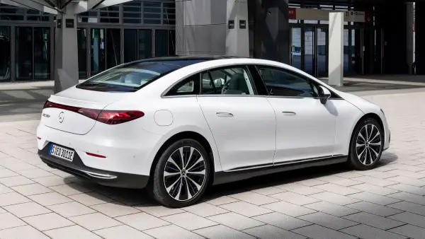 Mercedes-Benz EQE