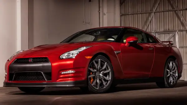 V-6 Sports Car That Delivers V-8 Performance