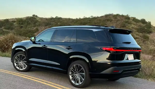 Lexus TX 350