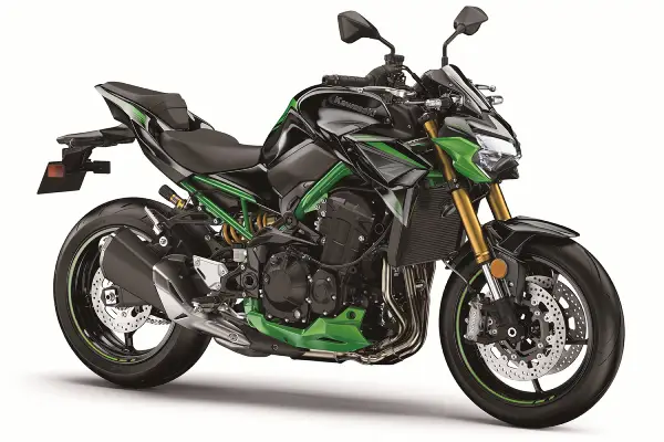 Z900 Review