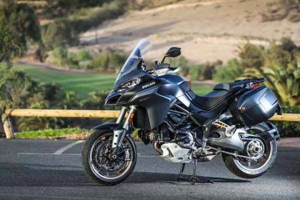 Best Motorcycle For Long Freeway Ride