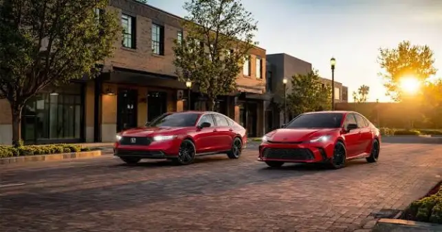 Honda Accord vs Toyota Camry