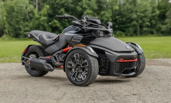 Can-Am Spyder F3